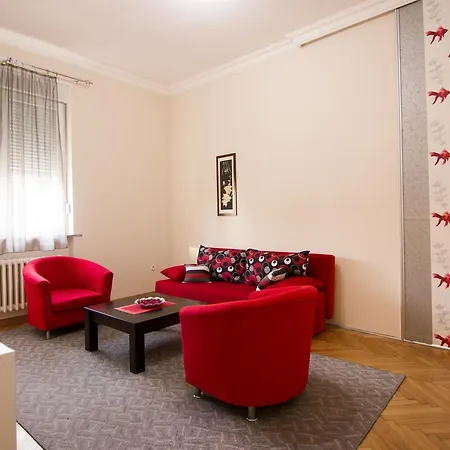 Dositej 5 Apartment *